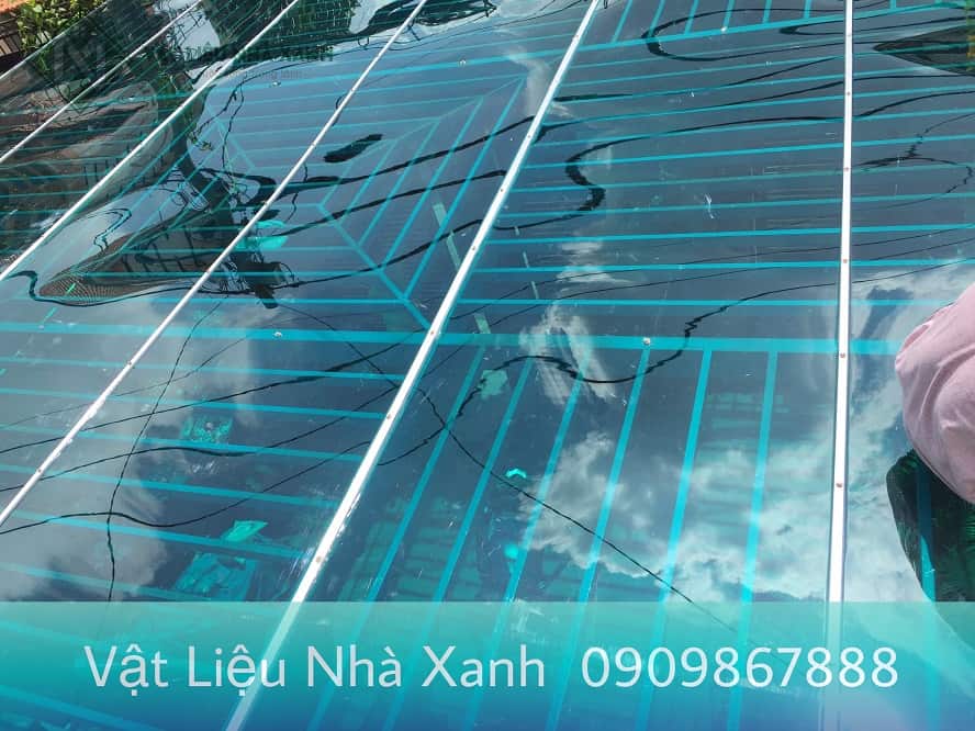 Tấm lợp lấy sáng loại đặc