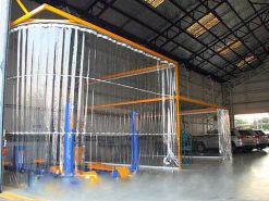 Rèm nhựa Pvc tấm lớn dùng trong khu rửa xe ô tô