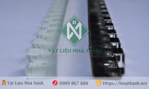 Thanh treo rèm nhựa