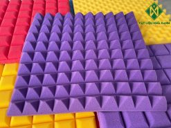 Mút tiêu âm hình kim tự tháp màu tím